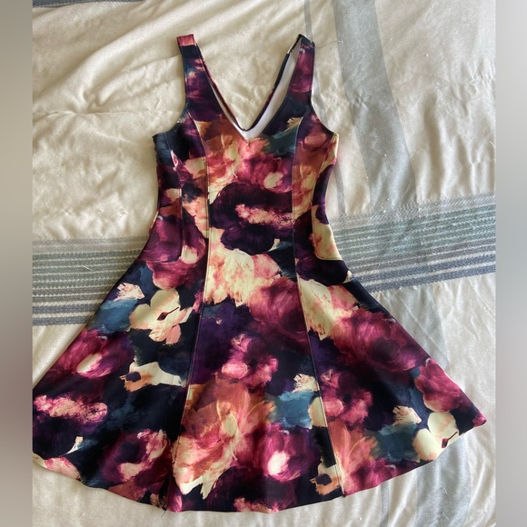 Abercrombie and Fitch Floral Mini Dress - Picture 1 of 6